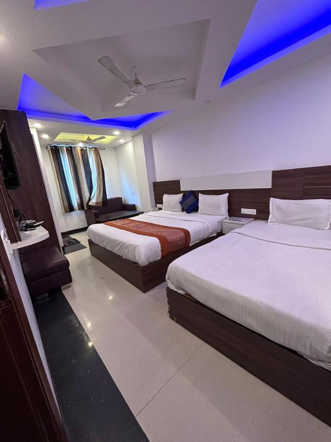 Hotel City Liit Delhi Airport Нью-Дели Экстерьер фото